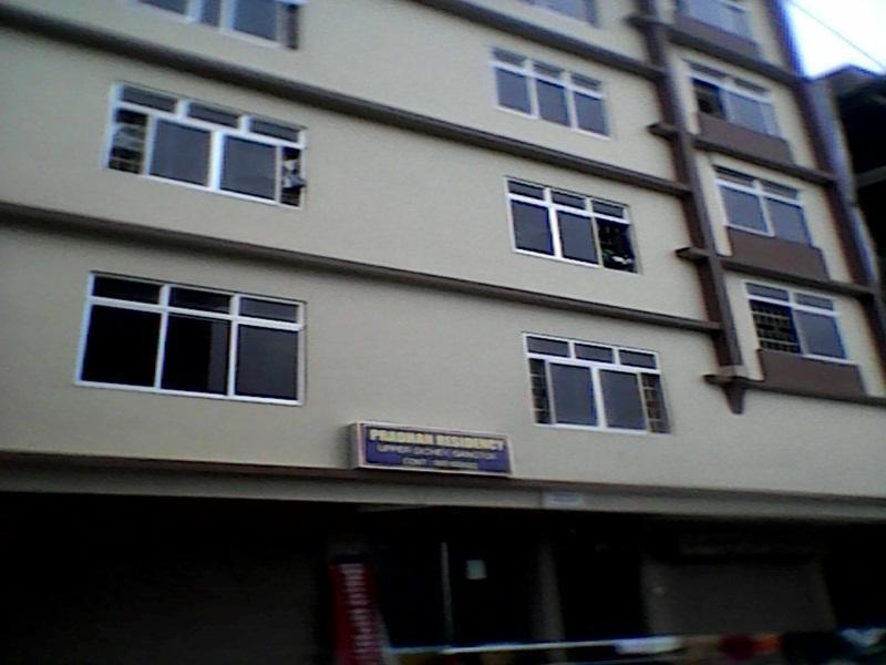 Hotel Pradhan Residency Гангток Экстерьер фото